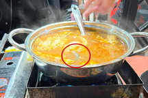 Hà Nội: Đang ăn, thực khách phát hiện có rết dài 10cm trong nồi lẩu Thái