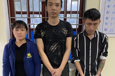 Bắt nhóm “giang hồ” cưỡng đoạt tài sản của các thương lái