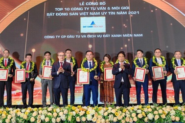 Đất Xanh Miền Nam vinh dự nhận giải thưởng Top 10 công ty tư vấn và môi giới BĐS Việt Nam uy tín năm 2021