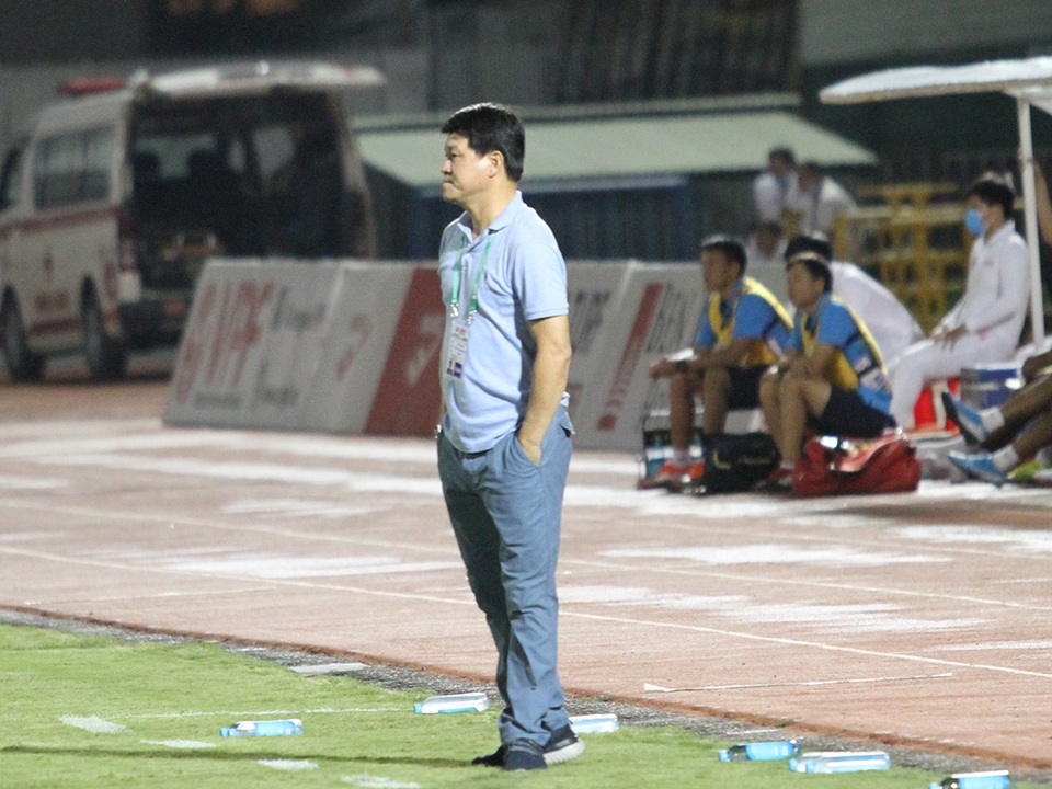 Chủ tịch Sài Gòn FC: “Bà Rịa Vũng Tàu sẽ khiến VFF và VPF sửa điều lệ” - 2 Chủ tịch Sài Gòn FC: “Bà Rịa Vũng Tàu sẽ khiến VFF và VPF sửa điều lệ” - 2