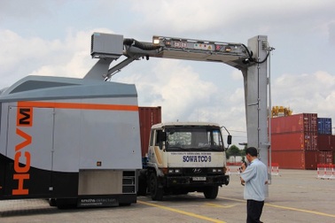 Phát hiện 49 container “khai một đằng chở một nẻo”