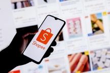 Shopee, TikTok Shop đồng loạt tăng phí, người bán "khóc ròng"