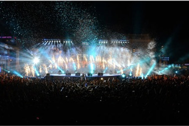 Giới trẻ cuồng nhiệt cùng Tiger Blue Xmas 2012