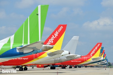 Chuyên gia viết gì trong thư gửi Thủ tướng về việc áp giá sàn vé máy bay?