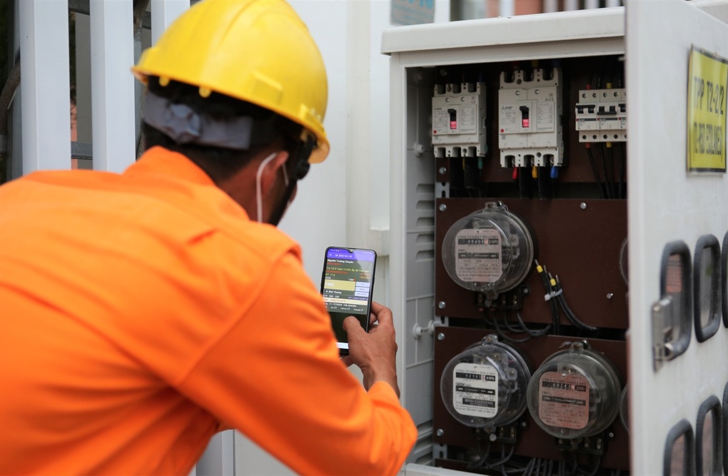 EVNSPC chuyển đổi số để tăng chất lượng phục vụ khách hàng sử dụng điện - 1 EVNSPC chuyển đổi số để tăng chất lượng phục vụ khách hàng sử dụng điện - 1