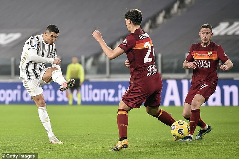 C.Ronaldo nổ súng, Juventus xuất sắc hạ gục AS Roma - 1 C.Ronaldo nổ súng, Juventus xuất sắc hạ gục AS Roma - 1