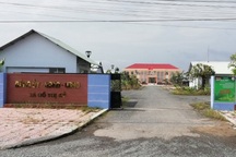 Phê bình chủ tịch xã chưa làm đã "báo cáo thành tích"