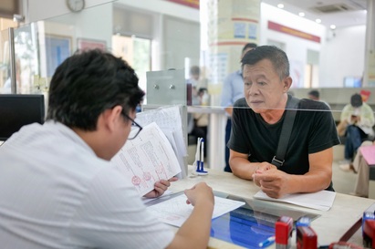Từ "phép cộng gộp" cán bộ khi mở rộng Hà Nội tới cuộc sắp xếp tỉnh thành