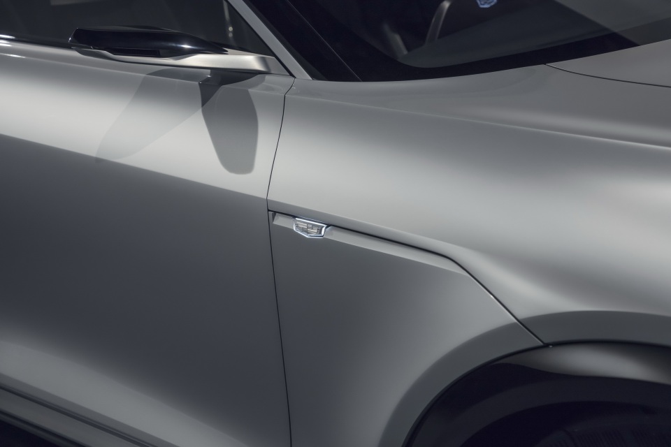 Cận cảnh tân binh Lyriq - Kỷ nguyên mới của Cadillac - 15 Cận cảnh tân binh Lyriq - Kỷ nguyên mới của Cadillac - 15