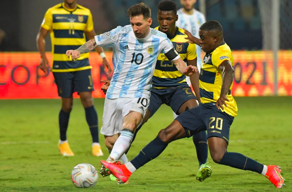 Messi rực sáng, Argentina tiến vào bán kết Copa America gặp Colombia - 1 Messi rực sáng, Argentina tiến vào bán kết Copa America gặp Colombia - 1