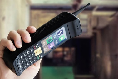 Sắp có "smartphone cục gạch"