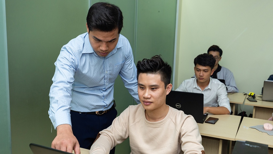 Muốn lương tháng lên đến con số nghìn đô thì đừng bỏ qua ngành học đang hot hit này! - 3 Muốn lương tháng lên đến con số nghìn đô thì đừng bỏ qua ngành học đang hot hit này! - 3