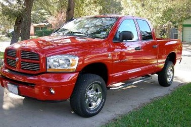 Chrysler tách thương hiệu xe bán tải Dodge Ram