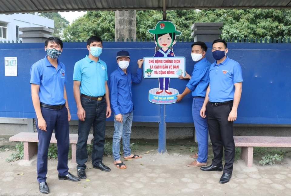 Độc đáo hình nộm tuyên truyền phòng, chống dịch Covid-19 - 3 Độc đáo hình nộm tuyên truyền phòng, chống dịch Covid-19 - 3