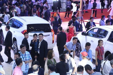 Dân Việt "cuồng" xe Nhật và giấc mơ xa vời ô tô châu Âu giá rẻ