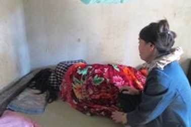 Bé gái 13 thiểu năng nghi có bầu vì bị hãm hiếp nhiều lần