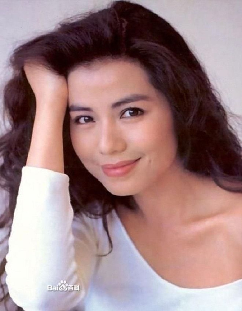 Mỹ nhân từng khiến hàng triệu đàn ông điên đảo Chung Sở Hồng giờ ra sao? - 1 Mỹ nhân từng khiến hàng triệu đàn ông điên đảo Chung Sở Hồng giờ ra sao? - 1