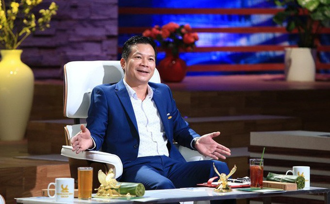 Shark Hưng: Ngày xưa học Đại học, cảm giác học 1 trường dễ quá, thừa thời gian nên tôi học cùng lúc 2-3 trường - Ảnh 2. Shark Hưng: Ngày xưa học Đại học, cảm giác học 1 trường dễ quá, thừa thời gian nên tôi học cùng lúc 2-3 trường - Ảnh 2.