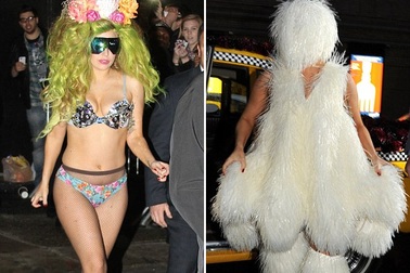 Lady Gaga: Từ người Tuyết không mặt tới nàng tiên cá!