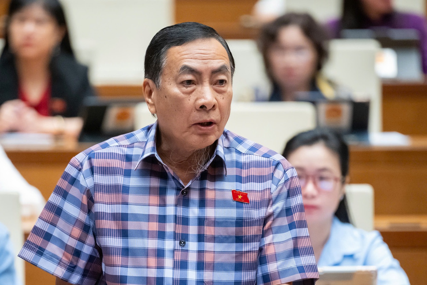 pham van hoa.jpeg pham van hoa.jpeg