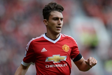 Juventus muốn mua Darmian thay thế vị trí của Alves