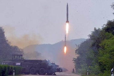 Chuyên gia: Vụ phóng tên lửa của Triều Tiên nguy hiểm nhất từ trước tới nay