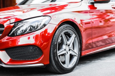 Xe chạy êm là do lốp xịn