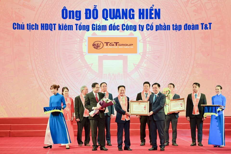 Doanh nhân Đỗ Quang Hiển được trao tặng Huân chương Lao động hạng Nhất - 1 Doanh nhân Đỗ Quang Hiển được trao tặng Huân chương Lao động hạng Nhất - 1