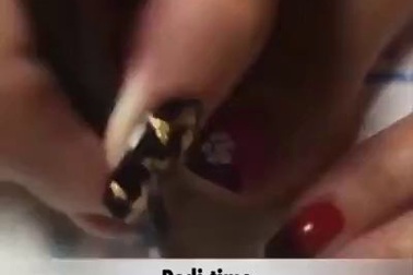 Các kiểu móng chân xinh dành cho bạn gái