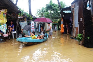 Bắc Bộ chuyển rét, miền Trung mưa lớn đến cuối tuần