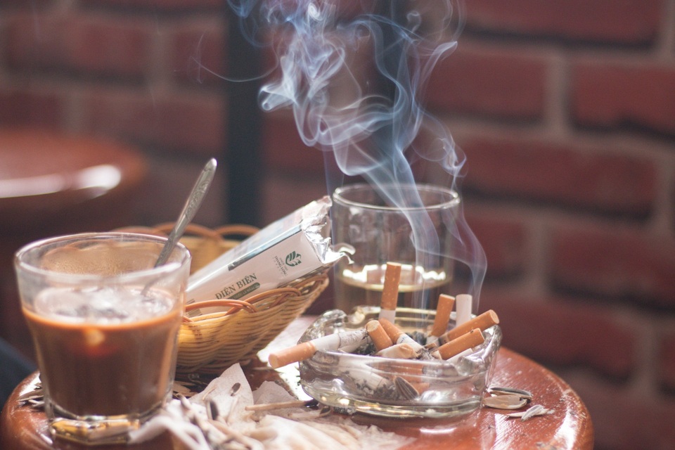 Cà phê đậm, phải thật chậm… - 2