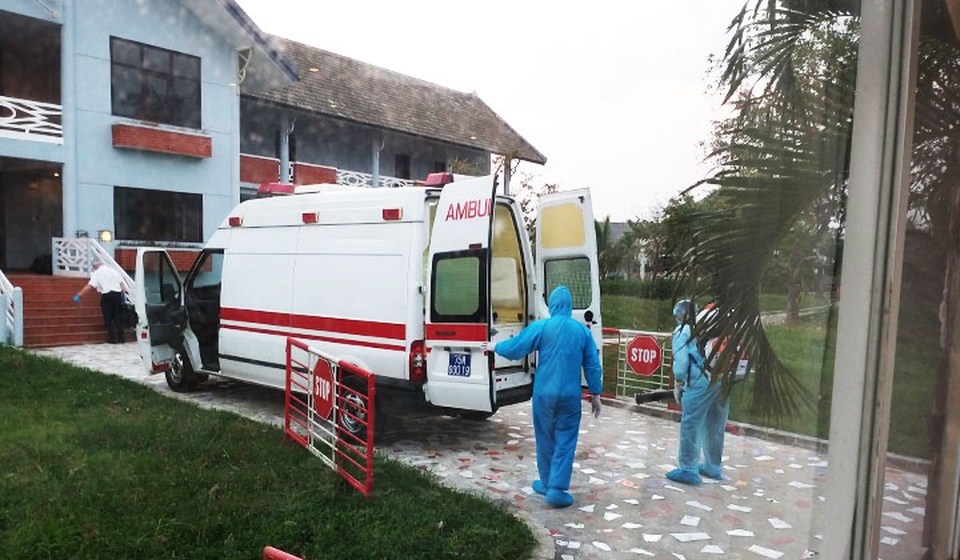 Huế đóng cửa rạp chiếu phim, Quảng Ngãi vận động dừng lễ cưới - 2 Huế đóng cửa rạp chiếu phim, Quảng Ngãi vận động dừng lễ cưới - 2