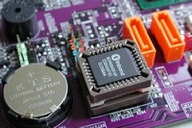 Gỡ bỏ hoặc khôi phục mật khẩu của BIOS