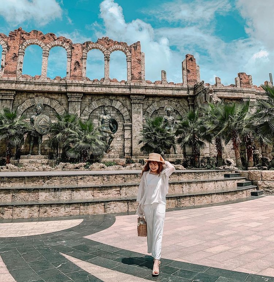 Những tọa độ sống ảo đẹp như trời Tây ở Việt Nam hút khách check-in - 12