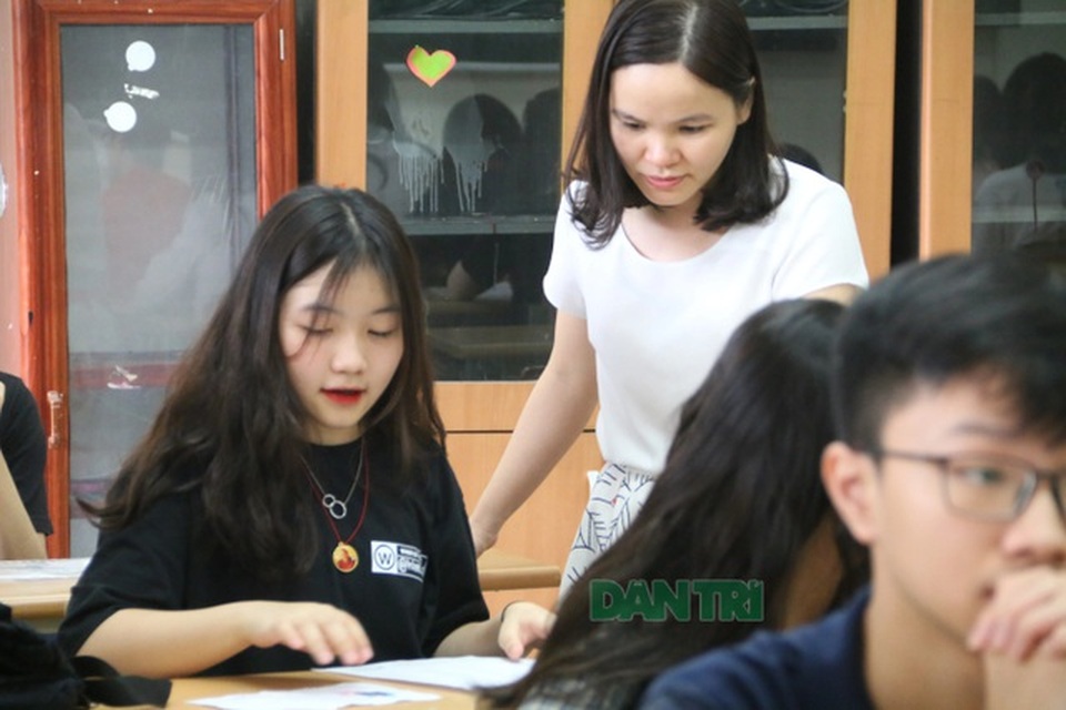 Giám đốc Sở GDĐT Hà Nội: Điều chỉnh lịch thi lớp 10 vì dịch Covid-19 - 1 Giám đốc Sở GDĐT Hà Nội: Điều chỉnh lịch thi lớp 10 vì dịch Covid-19 - 1