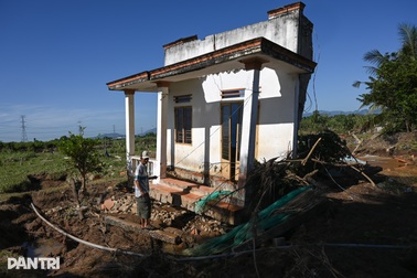 Xóm nghèo tan hoang, người dân Lâm Đồng trắng tay sau trận lũ lịch sử