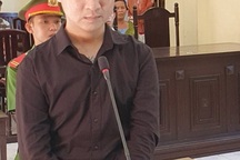 Giết người vì tranh giành nữ tiếp viên phục vụ quán karaoke