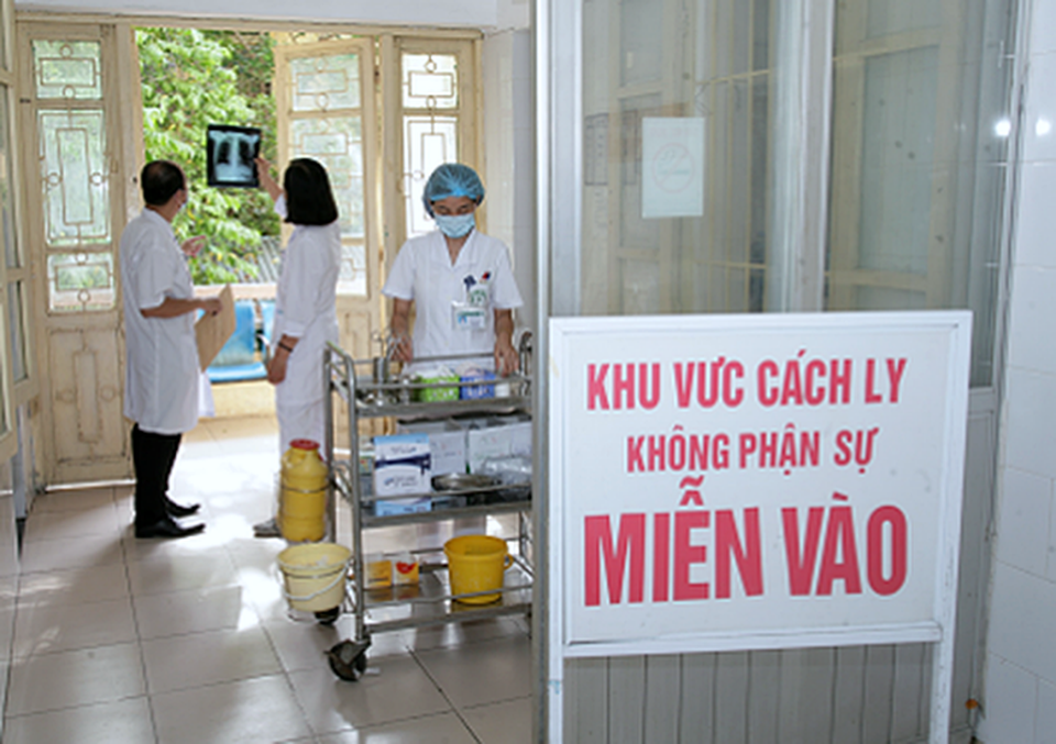 Bộ Y tế đánh giá gì về nguy cơ lây dịch Covid-19 từ Bệnh viện Bạch Mai? - 1 Bộ Y tế đánh giá gì về nguy cơ lây dịch Covid-19 từ Bệnh viện Bạch Mai? - 1