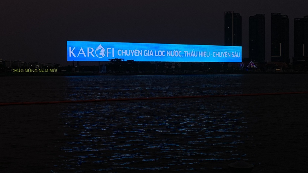 Karofi xuất hiện ấn tượng trên Sky led Thủ Thiêm và Sunwah Led Nguyễn Huệ - 1