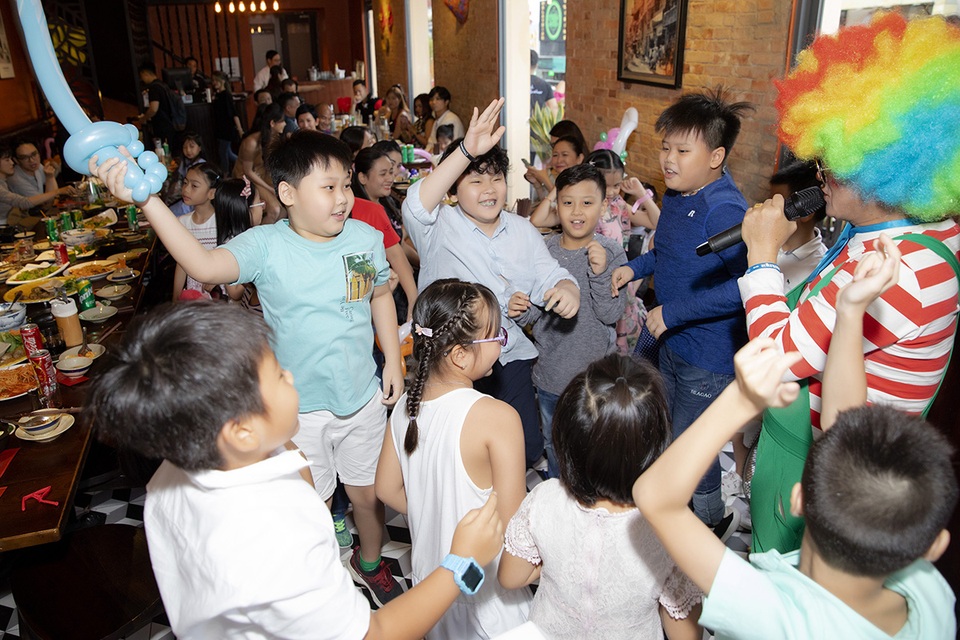 Hậu ly hôn, Trương Quỳnh Anh lo lắng khi con lên mạng tìm thông tin về mình - 2