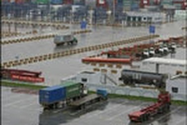 Trung Quốc đạt thặng dư thương mại kỷ lục