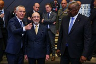 NATO bất đồng về kế hoạch quy mô lớn phòng thủ trước Nga