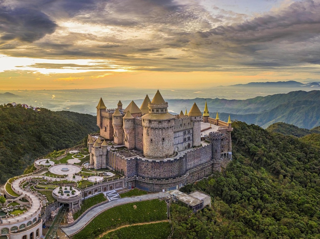 Mở NCB iziMobile, khám phá đa trải nghiệm tại Sun World Ba Na Hills - 1 Mở NCB iziMobile, khám phá đa trải nghiệm tại Sun World Ba Na Hills - 1