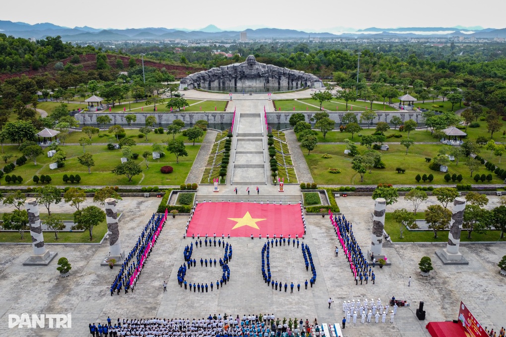 Đà Nẵng “treo” giải gần 200 triệu đồng để tìm logo mới cho thành phố - 1 Đà Nẵng “treo” giải gần 200 triệu đồng để tìm logo mới cho thành phố - 1