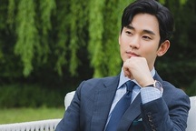 Công ty của Kim Soo Hyun ra văn bản 12 trang đáp trả gia đình Kim Sae Ron