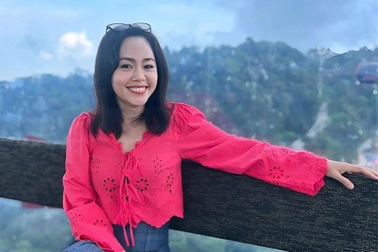 Kim Huyền: Rời showbiz sang Nhật phụ bếp, nhớ kỷ niệm với Lê Công Tuấn Anh