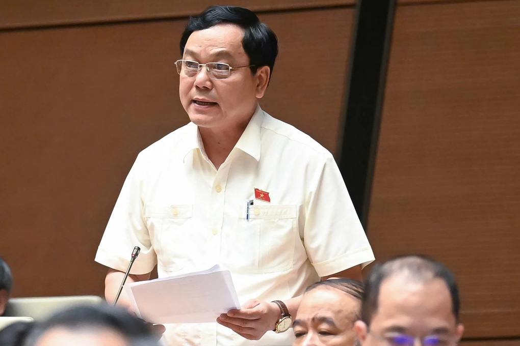 Đề xuất tăng lương cán bộ vì xã, tỉnh rộng hơn, áp lực công việc lớn hơn - 2 Đề xuất tăng lương cán bộ vì xã, tỉnh rộng hơn, áp lực công việc lớn hơn - 2