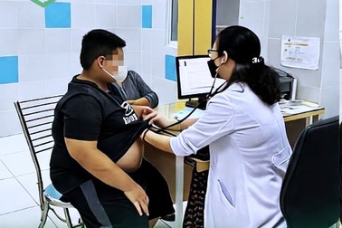 Tỷ lệ học sinh thừa cân, béo phì cao ở cả 3 cấp học, TPHCM xử lý ra sao
