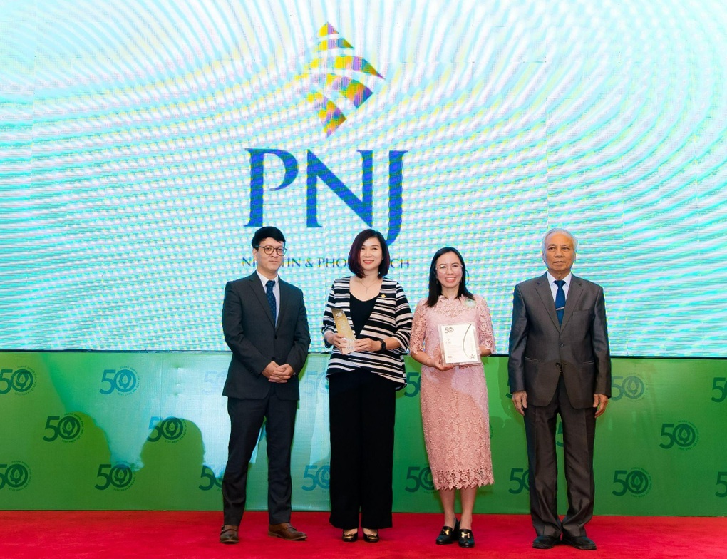 Con đường phát triển bền vững toàn diện của PNJ - 1 Con đường phát triển bền vững toàn diện của PNJ - 1