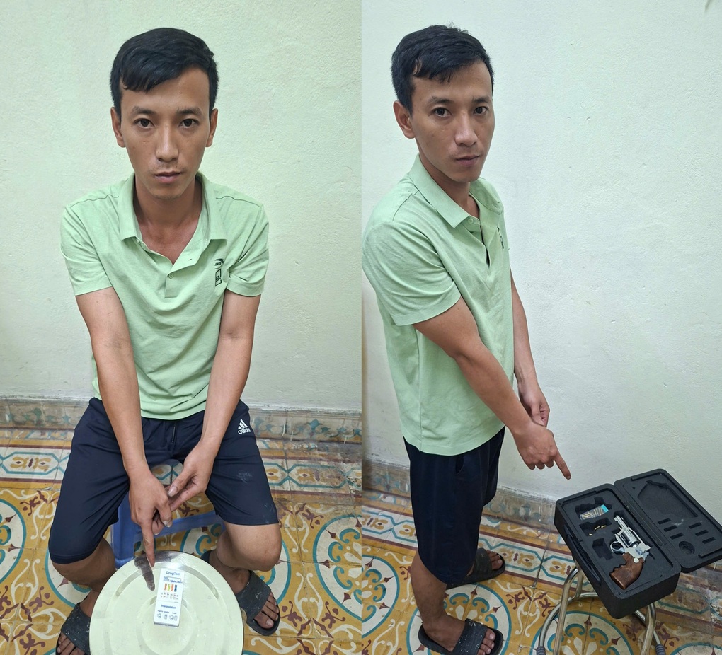 Bắt giữ đối tượng tàng trữ ma túy và súng quân dụng ở Quảng Ninh - 1 Bắt giữ đối tượng tàng trữ ma túy và súng quân dụng ở Quảng Ninh - 1